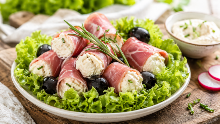 Schinkenröllchen mit Meerrettich-Frischkäse – einfache Vorspeise für Gäste